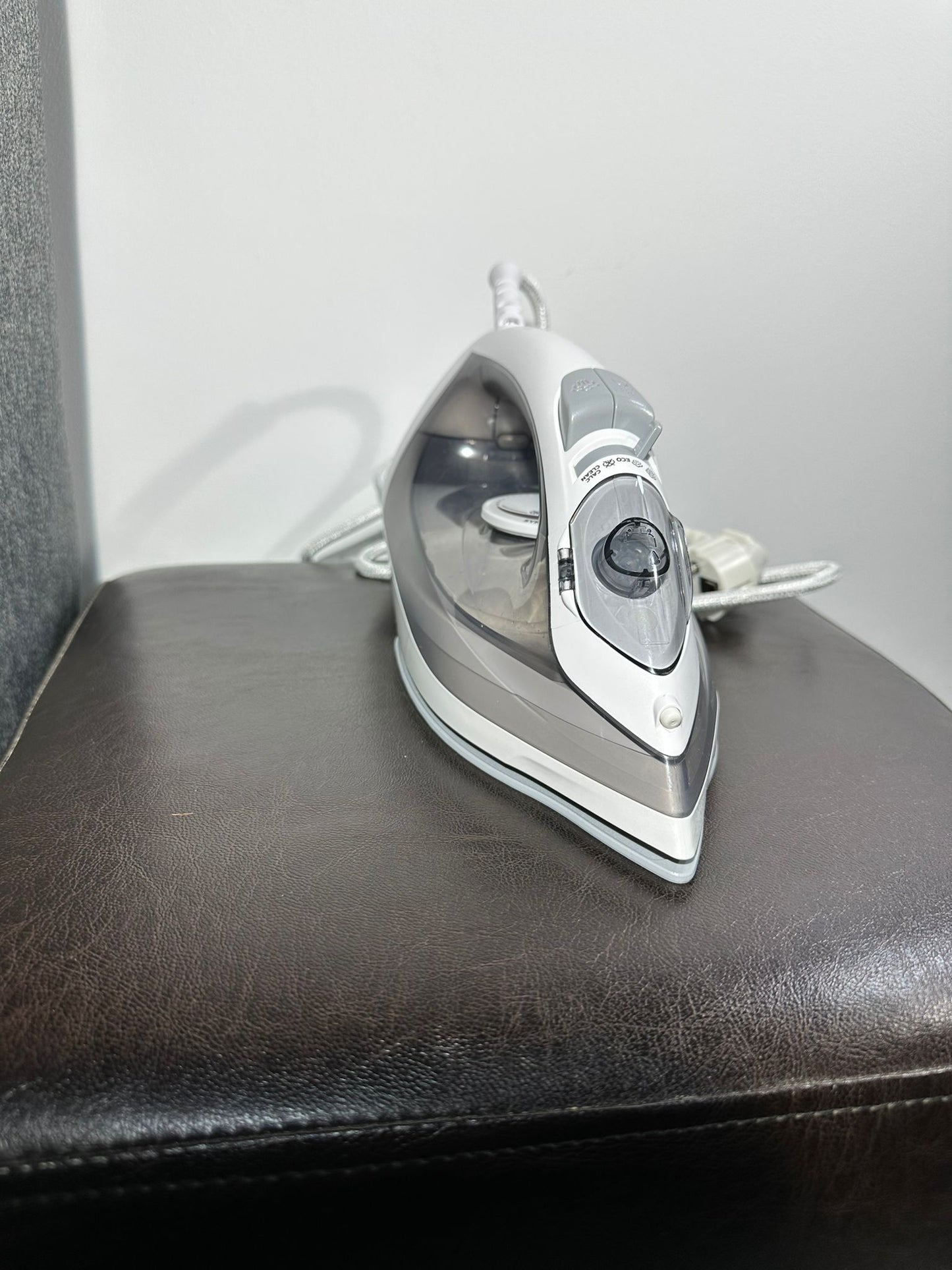 (PHILIPS) - EASY AND EFFECTIVE-FIER DE CALCAT 2000